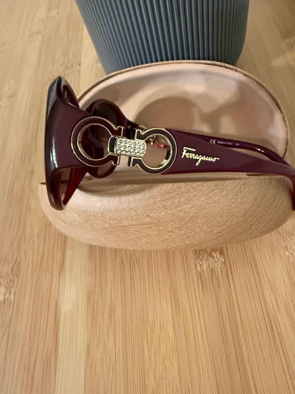 Authentic Salvatore Ferragamo Women's Sunglasses Dark Burgundy Designer Optics - Picture 6 of 9